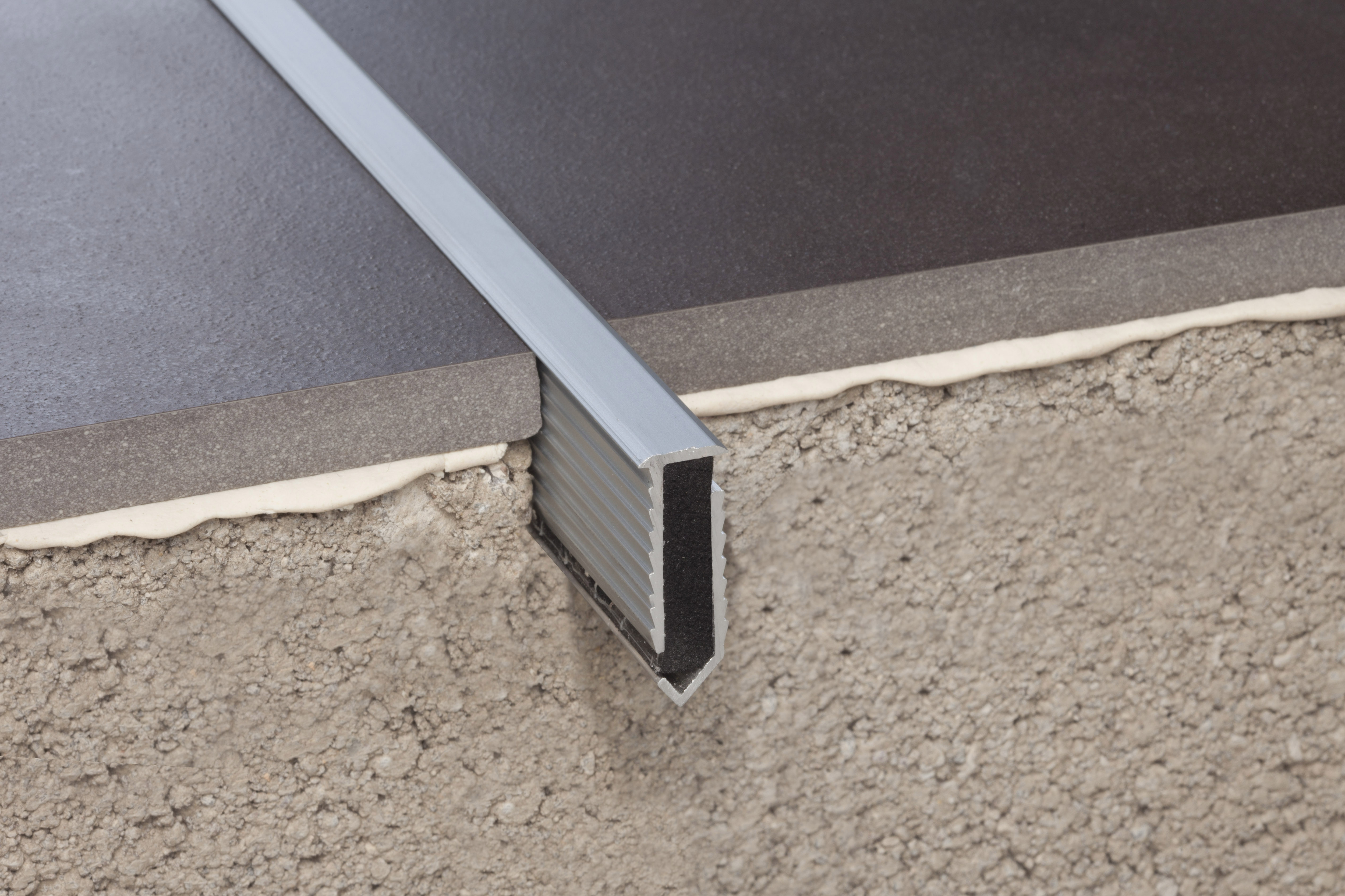 Novojunta® Decor Flecha Aluminio