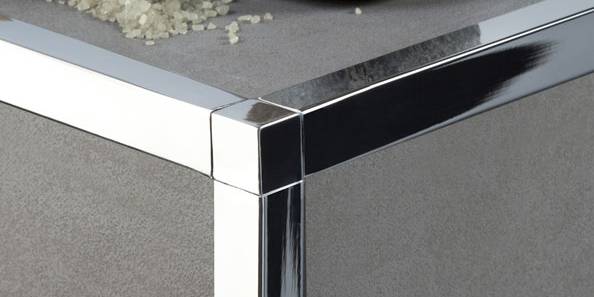 Novoencimera de aluminio para peldaños y bancadas